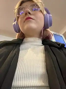 Baby  Naughty online show from 20, 2, 2025