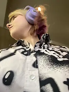 Baby  Naughty online show from 26, 2, 2025