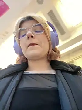 Baby  Naughty online show from 27, 2, 2025