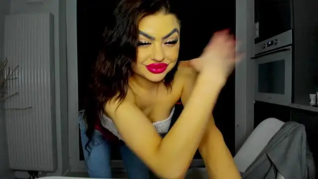 aishahottie online show from 11, 2, 2025