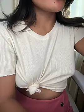 LeisyXO online show from 2, 2, 2025