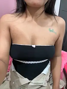 LeisyXO online show from 27, 9, 2025