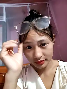 trieungoclnt online show from 10, 10, 2025