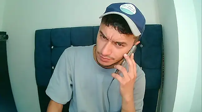 Snapshot of Kevin_Torres chatting on 13, 1, 2025 Kevin Torres online show from 13, 1, 2025