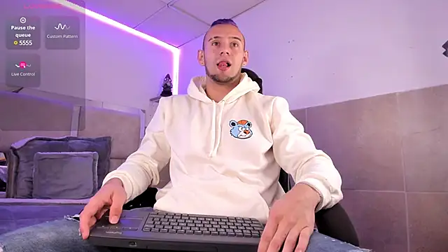 Damon Bakert online show from 11, 1, 2025