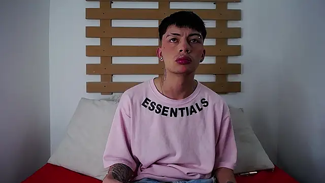 Steev Novoa online show from 25, 1, 2025