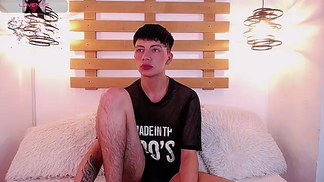 Steev Novoa online show from 2, 2, 2025