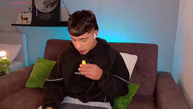 Ken-boy  online show from 13, 7, 2026