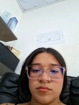 -VICKKY online show from 18, 2, 2026