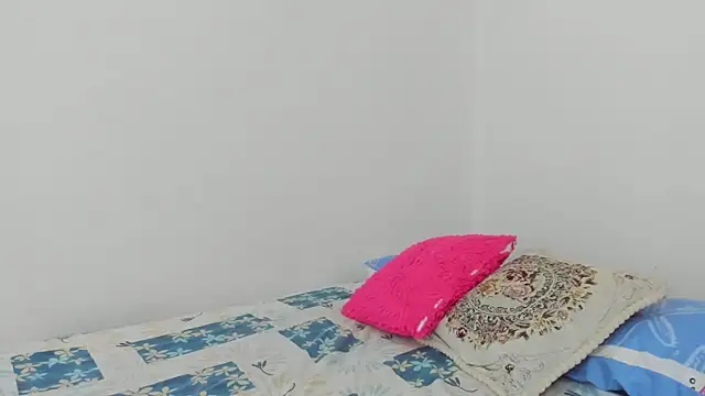 sofiaparker8 online show from 27, 1, 2025