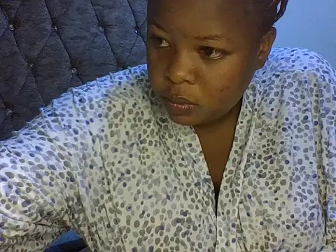 Snapshot of zoey10 chatting on 25, 6, 2026 zoey10 online show from 25, 6, 2026