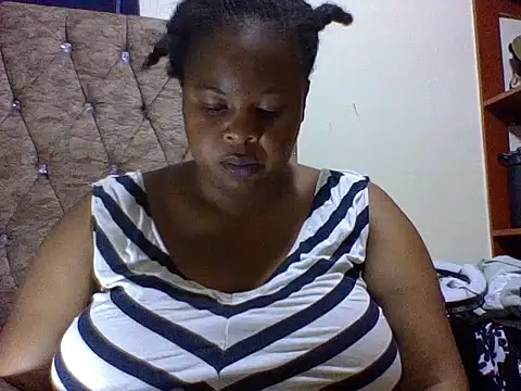 Snapshot of zoey10 chatting on 14, 7, 2026 zoey10 online show from 14, 7, 2026