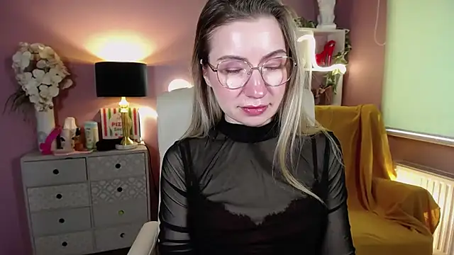 Mia Tasty online show from 8, 2, 2025