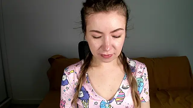 Mia Tasty online show from 4, 7, 2026
