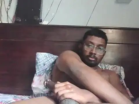 Snapshot of chennaibull101 chatting on 3, 1, 2025 chennaibull101 online show from 3, 1, 2025