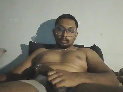 Snapshot of chennaibull101 chatting on 23, 10, 2025 chennaibull101 online show from 23, 10, 2025