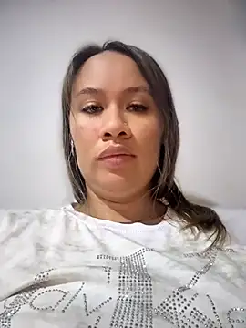 Emiily lee online show from 23, 6, 2026