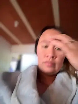 Emiily lee online show from 28, 7, 2026