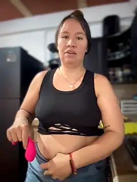 Emiily lee online show from 5, 8, 2026