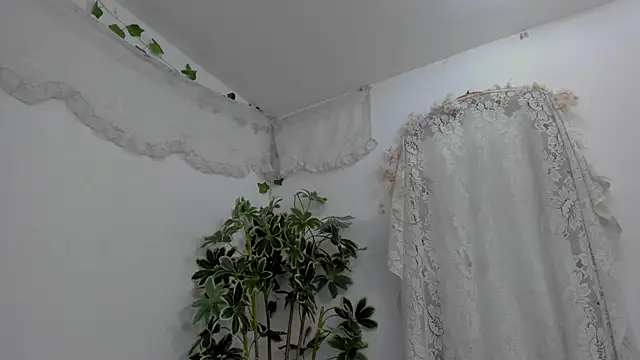 BonnieCute  online show from 10, 7, 2026