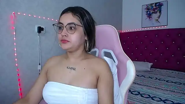 antonella sweetlittle online show from 6, 5, 2026