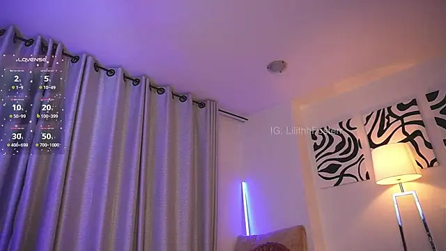 Lilithfosterr online show from 28, 2, 2025