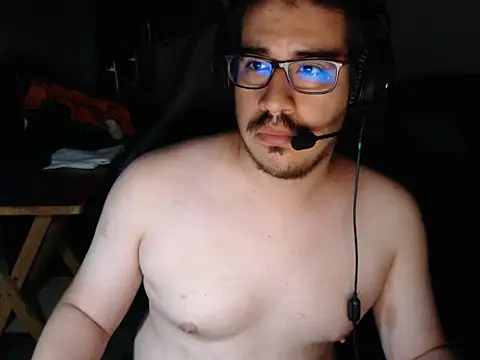 Snapshot of thealfawolf01 chatting on 4, 1, 2025 thealfawolf01 online show from 4, 1, 2025