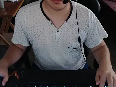 Snapshot of thealfawolf01 chatting on 26, 1, 2025 thealfawolf01 online show from 26, 1, 2025