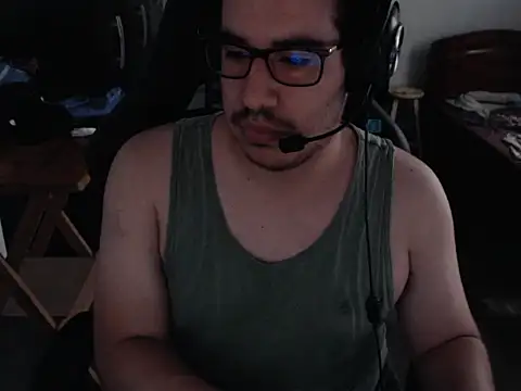 Snapshot of thealfawolf01 chatting on 2, 3, 2025 thealfawolf01 online show from 2, 3, 2025