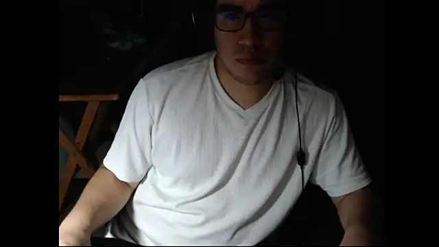 Snapshot of thealfawolf01 chatting on 12, 3, 2025 thealfawolf01 online show from 12, 3, 2025