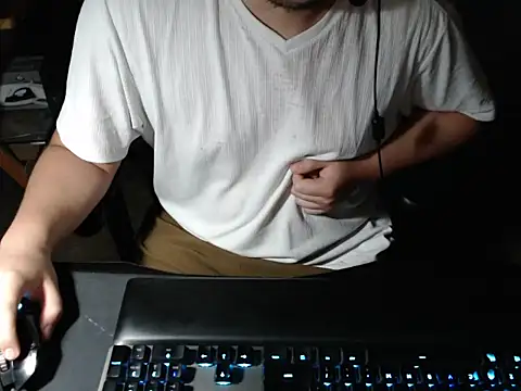 Snapshot of thealfawolf01 chatting on 12, 10, 2025 thealfawolf01 online show from 12, 10, 2025