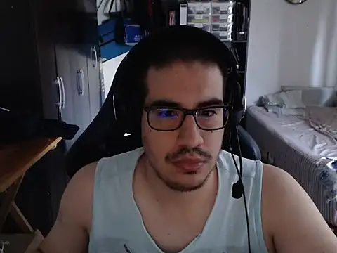 thealfawolf01 online show from 5, 2, 2026