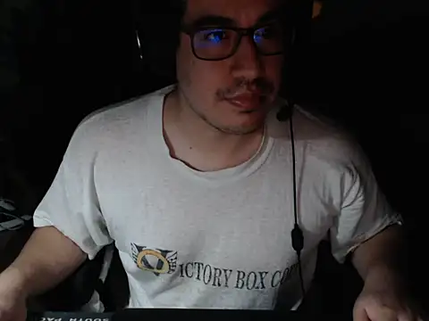 thealfawolf01 online show from 28, 6, 2026