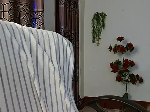 Unlucky-flowers online show from 22, 12, 2024