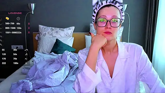 Snapshot of PannaDakota chatting on 4, 2, 2025 PannaDakota online show from 4, 2, 2025