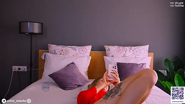 Snapshot of PannaDakota chatting on 1, 10, 2025 PannaDakota online show from 1, 10, 2025