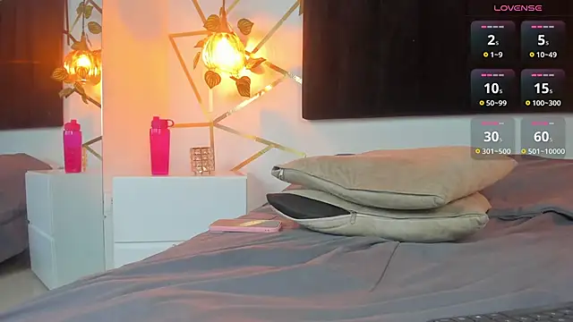 Megan Thompsonn online show from 19, 2, 2025