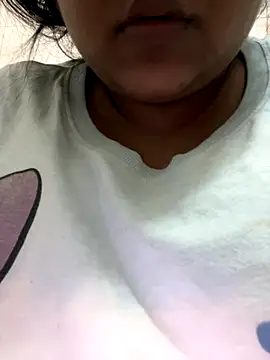 smile pretty online show from 2, 10, 2025