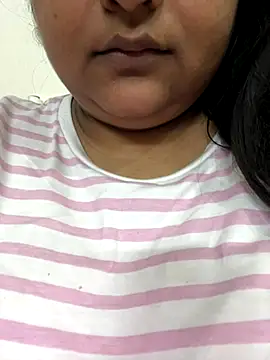 smile pretty online show from 8, 10, 2025