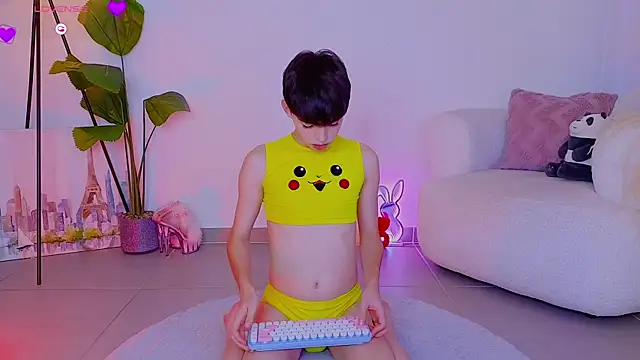 Snapshot of sebbyrose chatting on 5, 10, 2025 sebbyrose online show from 5, 10, 2025