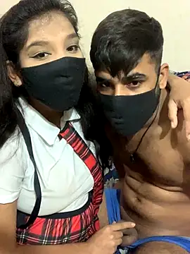 hottiess69 online show from 4, 11, 2025