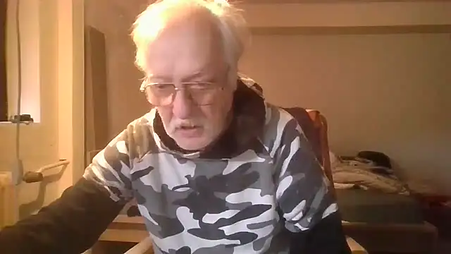 Sammy1660 online show from 17, 12, 2024