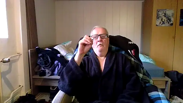 Sammy1660 online show from 3, 10, 2025