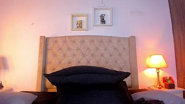 allisson m online show from 20, 3, 2026