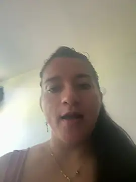 Emelyross  online show from 1, 8, 2026