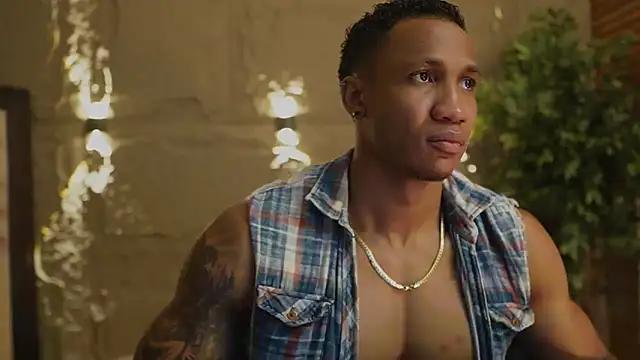 Logan Varela online show from 20, 11, 2025