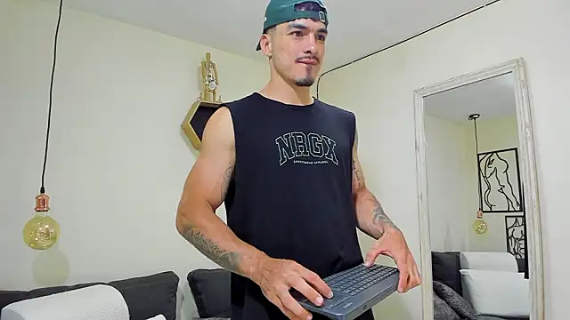 Big ValentinHunk online show from 12, 3, 2026