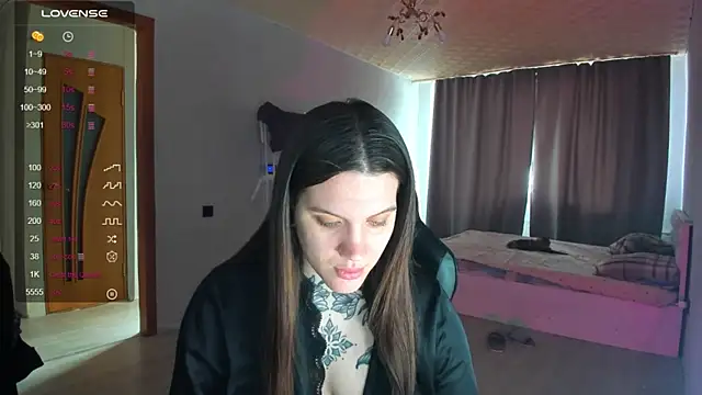 AizaRose online show from 2, 3, 2026