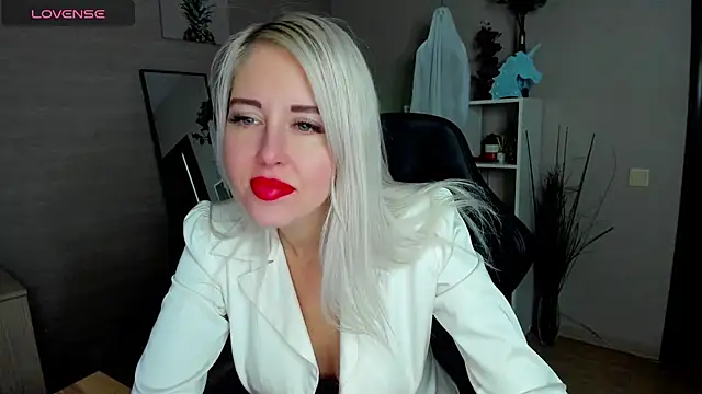 Mermaid N online show from 11, 11, 2025