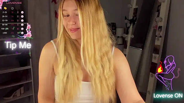 Rebecca Kelly online show from 13, 9, 2025